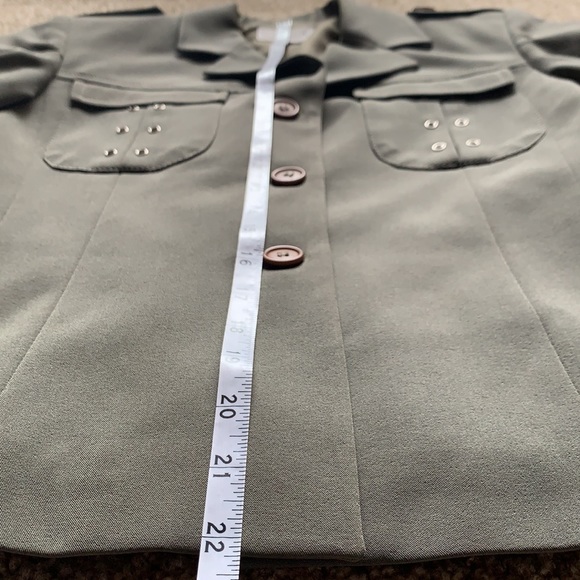 Olive Green Blazer - Picture 10 of 11